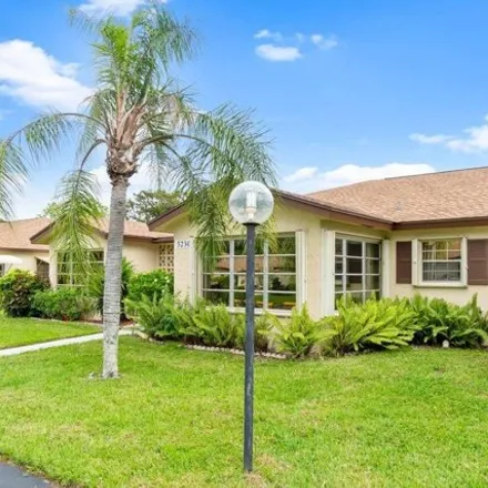 Image 2 - Lake Ida Road, High Point, Palm Beach County, FL 33484, USA - Condo for rent