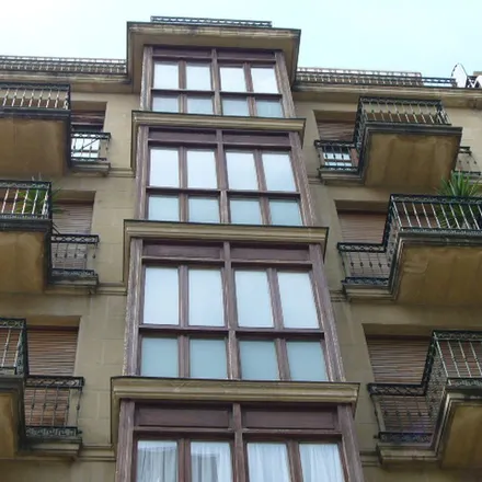 Rent this 3 bed apartment on María Dorronsoro García in Matia kalea, 12