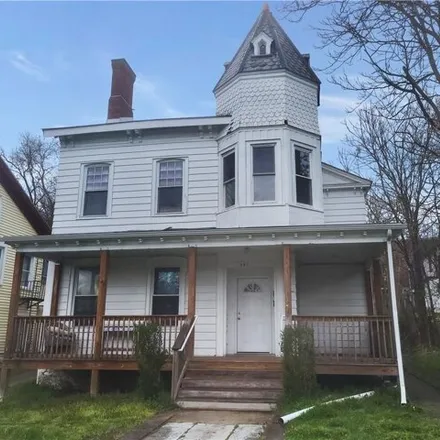 Buy this studio house on 181 Mansion Street in City of Poughkeepsie, NY 12601