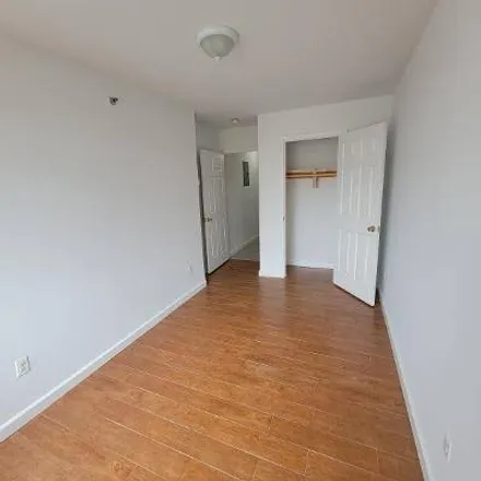 Rent this studio house on 41-20 71st Street in New York, NY 11377