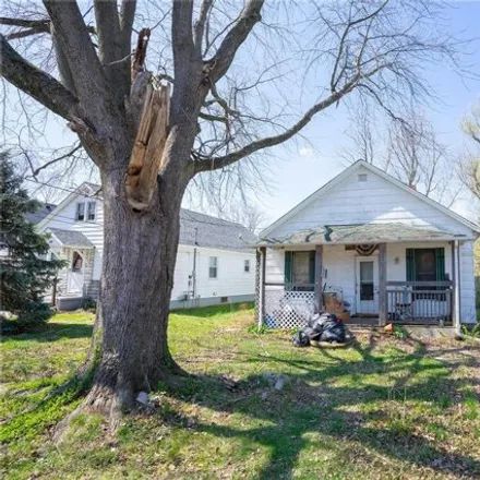 Image 1 - 762 Harrison Street, Jerseyville, IL 62052, USA - House for sale