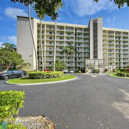 Buy this 2 bed condo on 2197 South Cypress Bend Drive in Pompano Beach, FL 33069