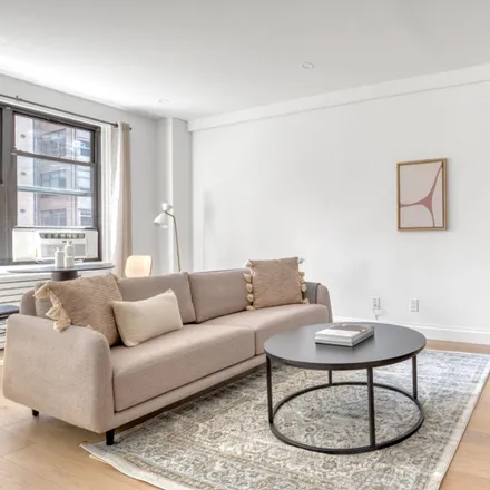 Rent this 1 bed apartment on The Buchanan in 160 East 48th Street, New York