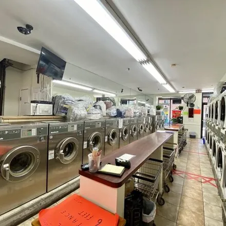 Image 3 - Hamilton Laundromat, 7th Street, Jersey City, NJ 07302, USA - Condo for sale