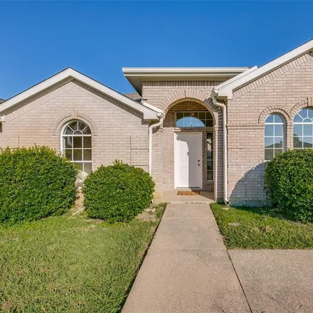 Buy this 3 bed house on 2509 Redfield Drive in Mesquite, TX 75181