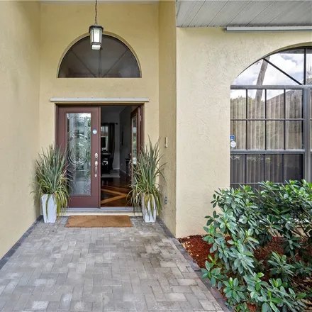 Image 3 - 65 Timberland Circle South, Fort Myers, FL 33919, USA - House for sale
