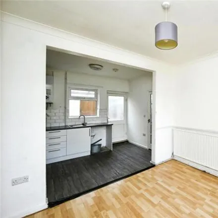 Image 6 - Hibbert Crescent, Sutton-in-Ashfield, NG17 4LB, United Kingdom - House for sale