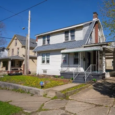 Buy this 3 bed house on 637 Hope Avenue in Mansfield, OH 44906