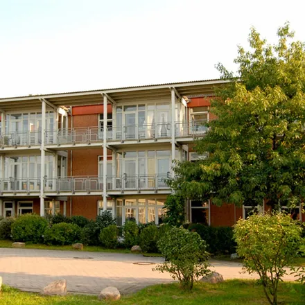 Rent this 3 bed apartment on Waldblick 1 in 46509 Xanten, Germany