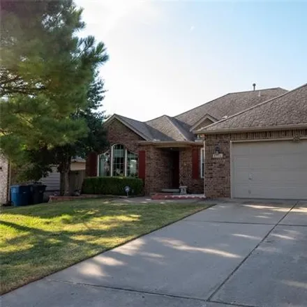 Buy this 3 bed house on 8516 East 95th Street in Tulsa, OK 74133