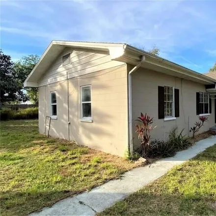 Image 2 - 610 Walnut St, Auburndale, Florida, 33823 - House for sale