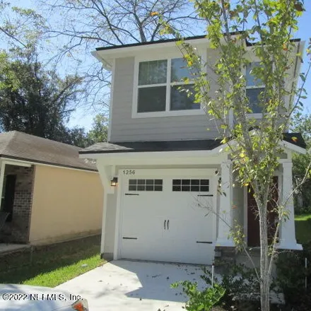 Rent this 3 bed house on 1252 Mull Street in Jacksonville, FL 32205
