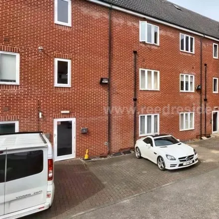 Image 1 - Brindley Court, Egerton Road, Arnold, NG5 4BJ, United Kingdom - Apartment for rent