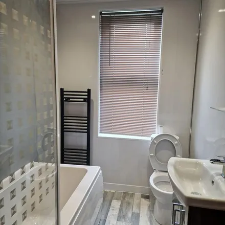 Rent this 2 bed townhouse on Vicarage Street in Leeds, LS5 3HQ