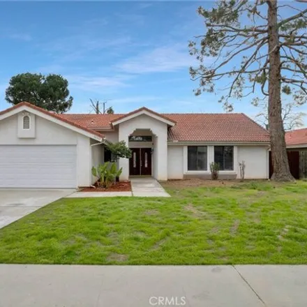 Buy this 3 bed house on 11319 Jenlee Avenue in Bakersfield, CA 93312