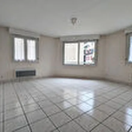 Rent this 2 bed apartment on 19 Avenue Victor Hugo in 12000 Rodez, France