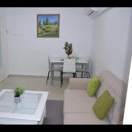 Image 1 - calle Espronceda, 03013 Alicante, Spain - Apartment for rent