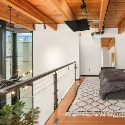 Rent this studio townhouse on Seattle