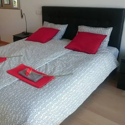 Rent this 2 bed apartment on 2560-001 Distrito da Guarda