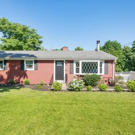 Buy this 3 bed house on 31 Algonquin Dr in Wallingford, Connecticut