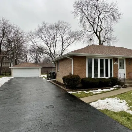 Image 2 - 7958 South 86th Court, Justice, Lyons Township, IL 60458, USA - House for rent