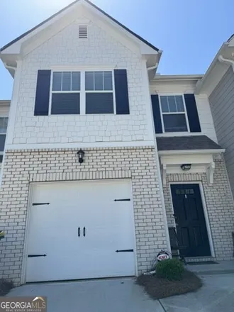Rent this 3 bed townhouse on 62 Chastain Circle in Newnan, GA 30263