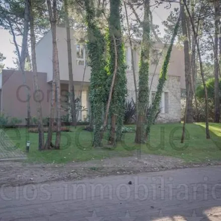Buy this 3 bed house on Cariló Golf Club in Ñandú, Partido de Pinamar