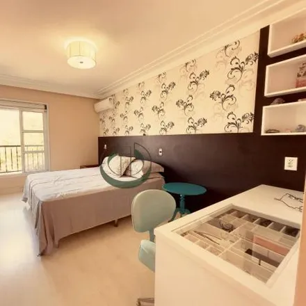 Rent this 3 bed house on Avenida Professor Adhelar Matthes in Cidade Universitária, Campinas - SP