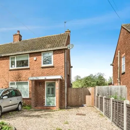 Buy this 3 bed duplex on Potters Cross in Wootton, MK43 9JG