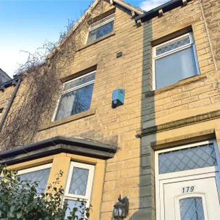 Rent this 4 bed townhouse on Aspley Marina in Wakefield Road, Huddersfield