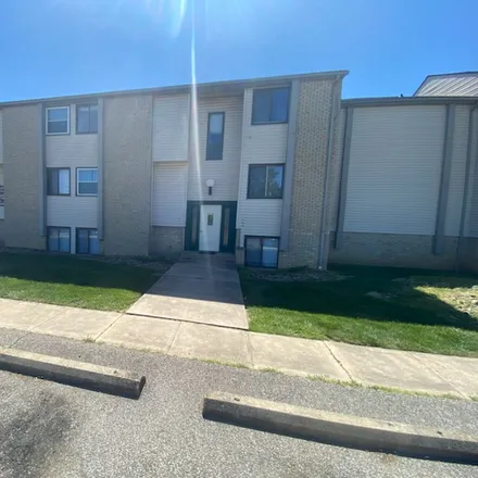 Rent this 1 bed apartment on 540 Lovers Ln Circle in Steubenville, OH 43953