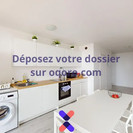 Image 4 - 4 Rue Louise De Bettignies, 59139 Wattignies, France - Apartment for rent