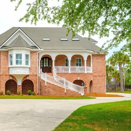 Buy this 6 bed house on 4143 Colonel Vanderhorst Circle in Mount Pleasant, SC 29466