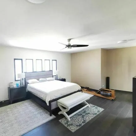 Buy this 5 bed house on Privada Cumbres de Acultzingo 8555 in Cumbres de Juárez, 22634 Tijuana