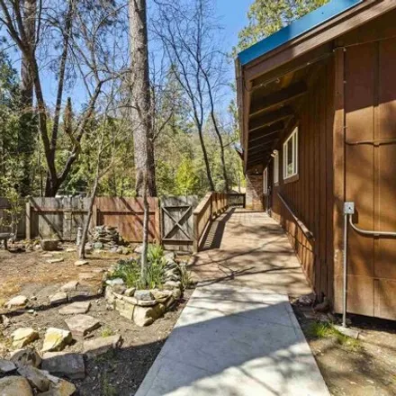 Image 5 - 17871 Canyon Oaks Drive, Tuolumne County, CA 95383, USA - House for sale