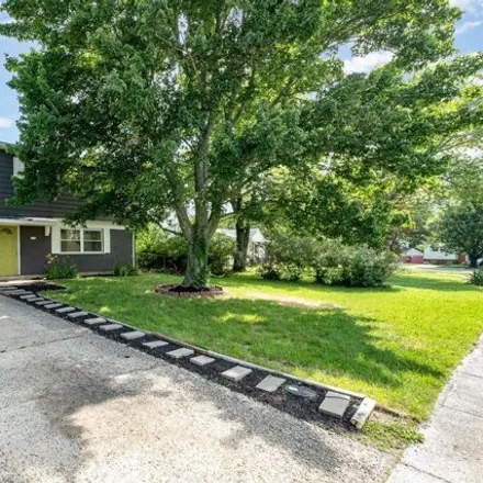 Buy this 4 bed house on 1356 Randomhill Road in Springfield Township, OH 45231