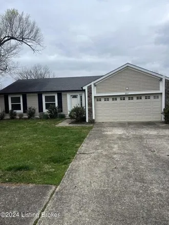 Rent this 3 bed house on 8807 Wooded Glen Road in Jeffersontown, KY 40220