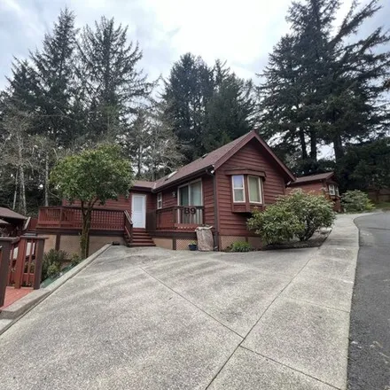 Buy this studio apartment on 19999 Whaleshead Road in Curry County, OR 97415