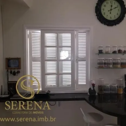 Buy this 4 bed house on Avenida Dom João Becker in Centro, São Leopoldo - RS
