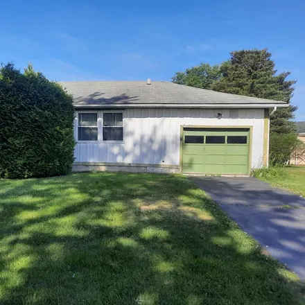 Buy this 3 bed house on 3516 Michigan Avenue in City of Elmira, NY 14903