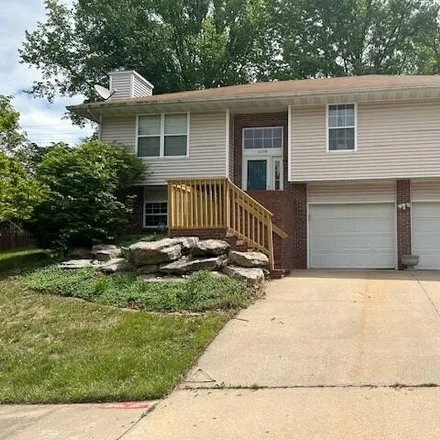 Buy this 3 bed house on 2182 Martinshire Drive in Columbia, MO 65203