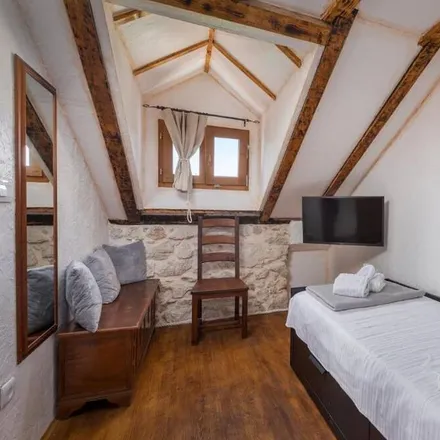 Rent this 2 bed house on 21325 Tučepi