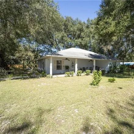 Image 2 - 927 Taylor Avenue, Coleman, Sumter County, FL 34785, USA - House for sale