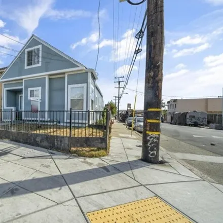 Buy this 3 bed house on 1202 51st Ave in Oakland, California