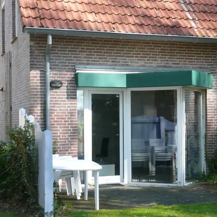 Rent this 2 bed duplex on Tossens in Butjadingen, Lower Saxony
