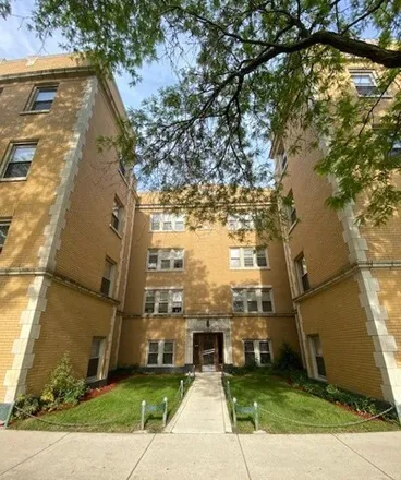 Rent this 1 bed apartment on 5230-5240 North Rockwell Street in Chicago, IL 60645