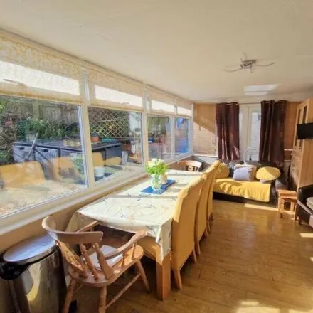 Image 9 - Ashleigh Road, Exmouth, EX8 2JY, United Kingdom - House for sale