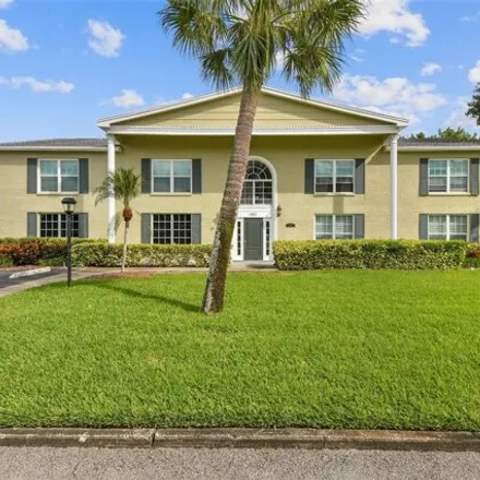 Buy this 2 bed condo on 541 Bayview Drive Northeast in Saint Petersburg, FL 33704
