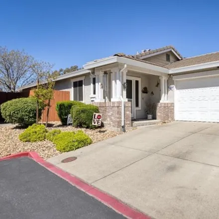 Buy this 3 bed house on unnamed road in Vacaville, CA 95696