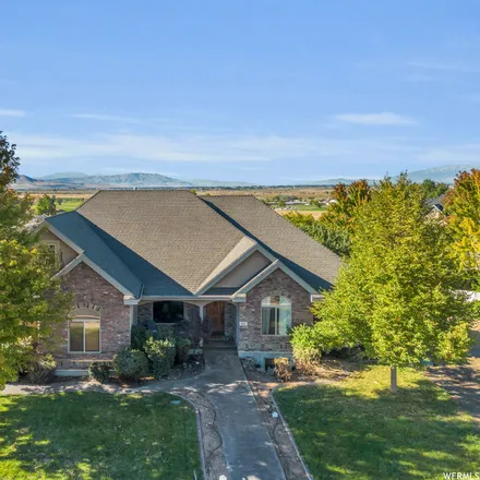 Buy this 6 bed house on 442 West Salem Canal Road in Salem, Utah County